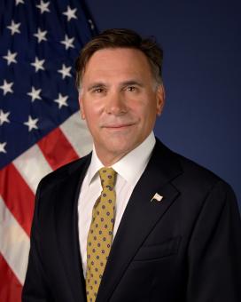 Paul Roberti Official Photo